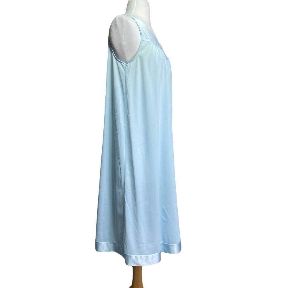 Vanity Fair Blue Nightgown Size Medium - Picture 3 of 6